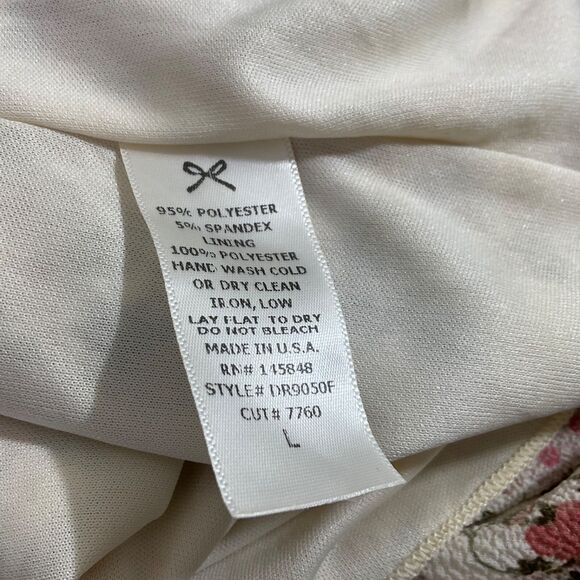 EVERLY KEYHOLE BACK Mini Halter Dress Sz L floral Lined - Picture 8 of 13